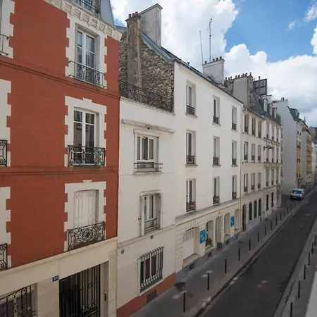 Cosy Apt Near Batignolles *
