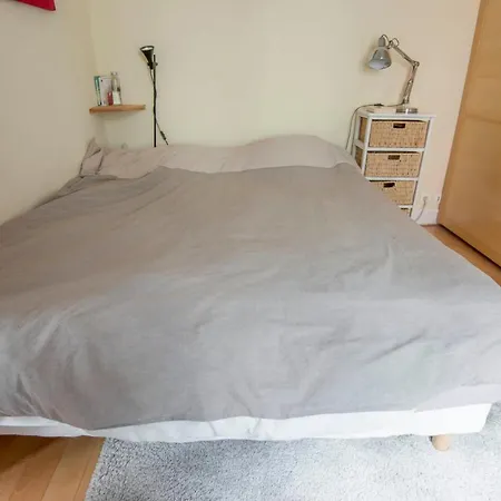 Cosy Apt Near Batignolles