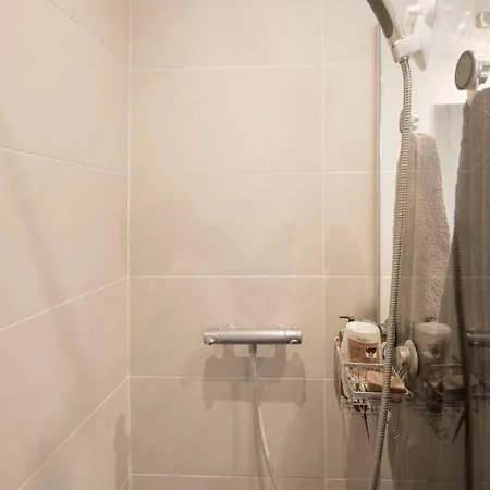 Cosy Apt Near Batignolles